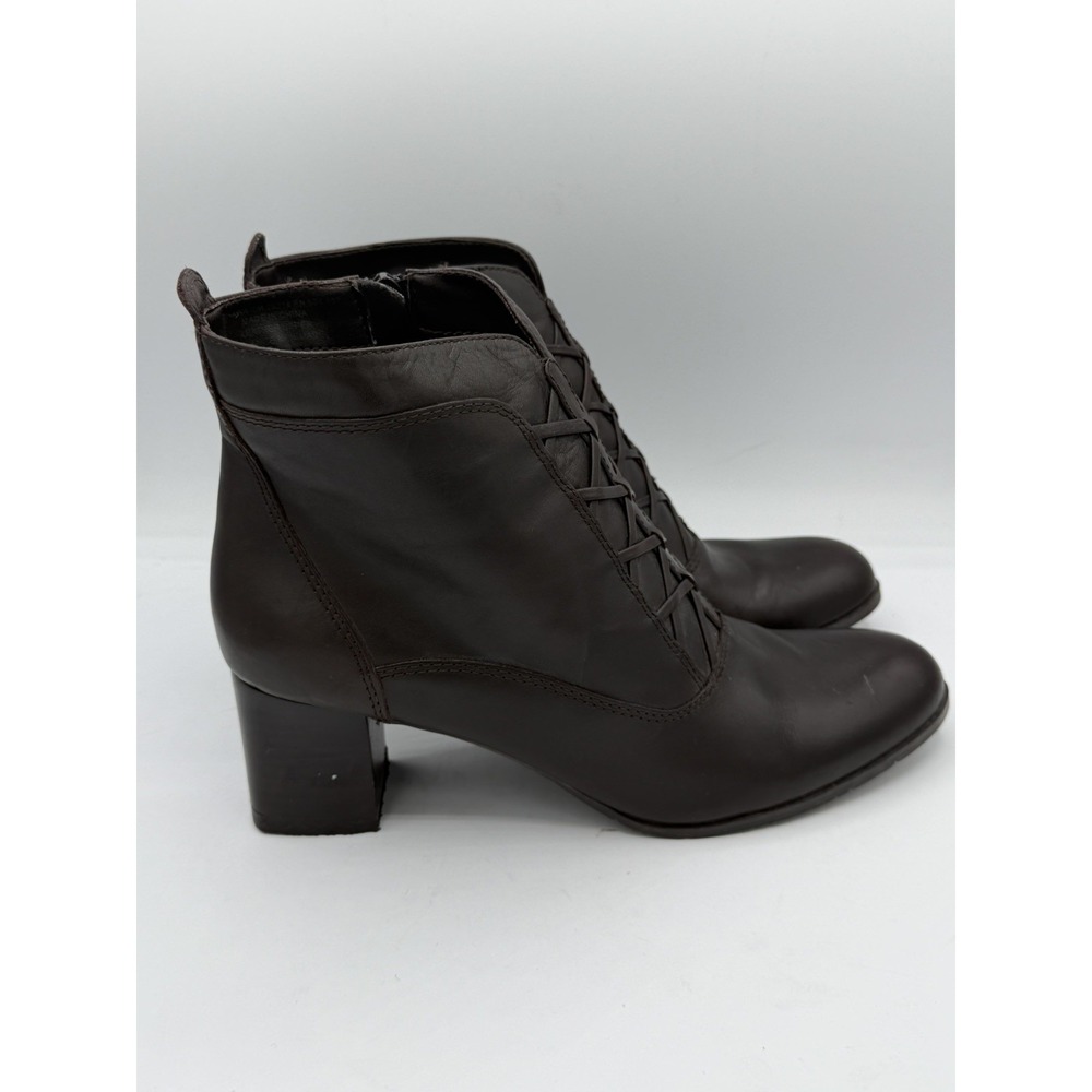 Classic Elements Women's Brown Leather Upper Block 2" Heel Ankle Boots Size 7M